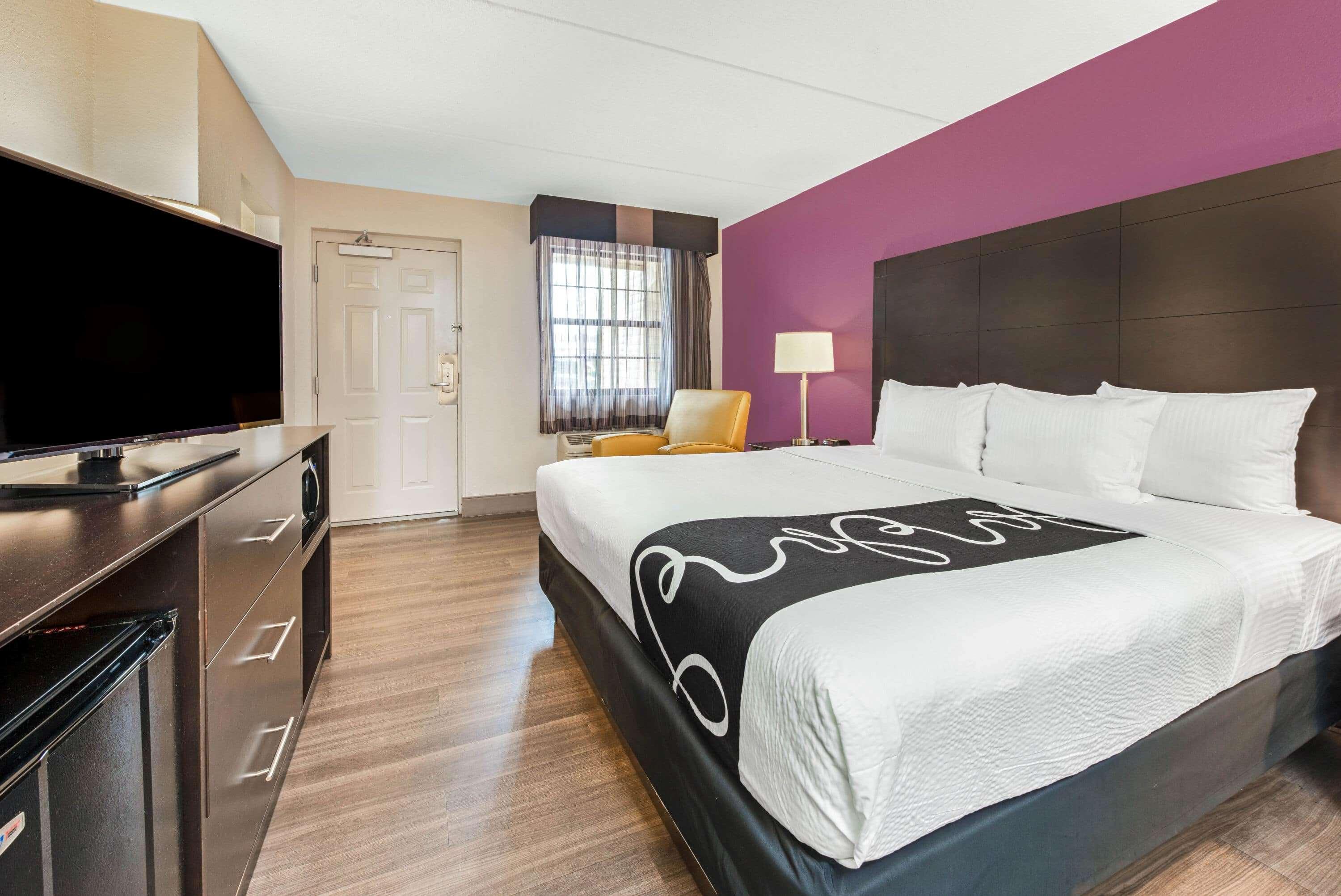מיאמי ספרינגס La Quinta Inn By Wyndham Miami Airport North מראה חיצוני תמונה