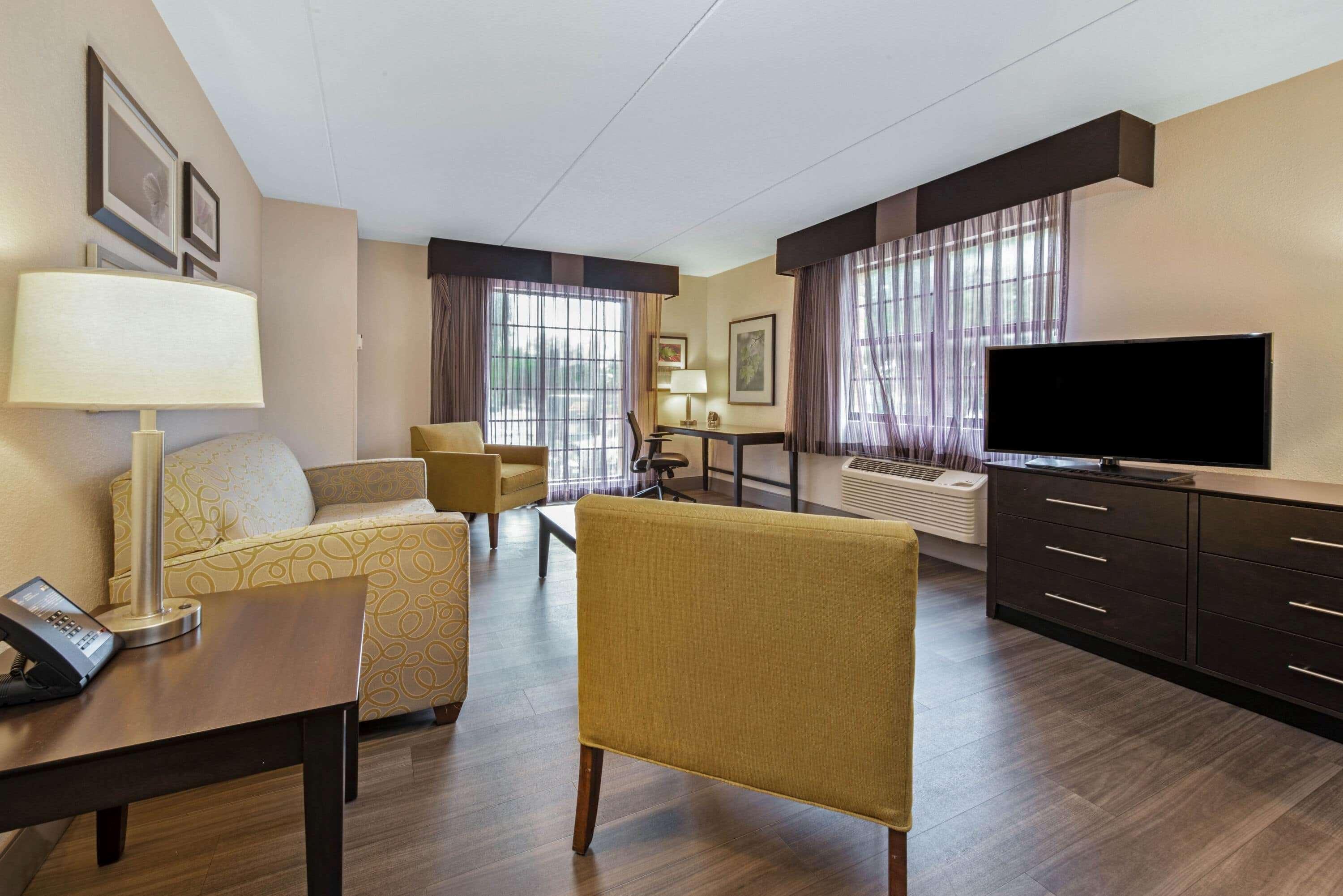 מיאמי ספרינגס La Quinta Inn By Wyndham Miami Airport North מראה חיצוני תמונה